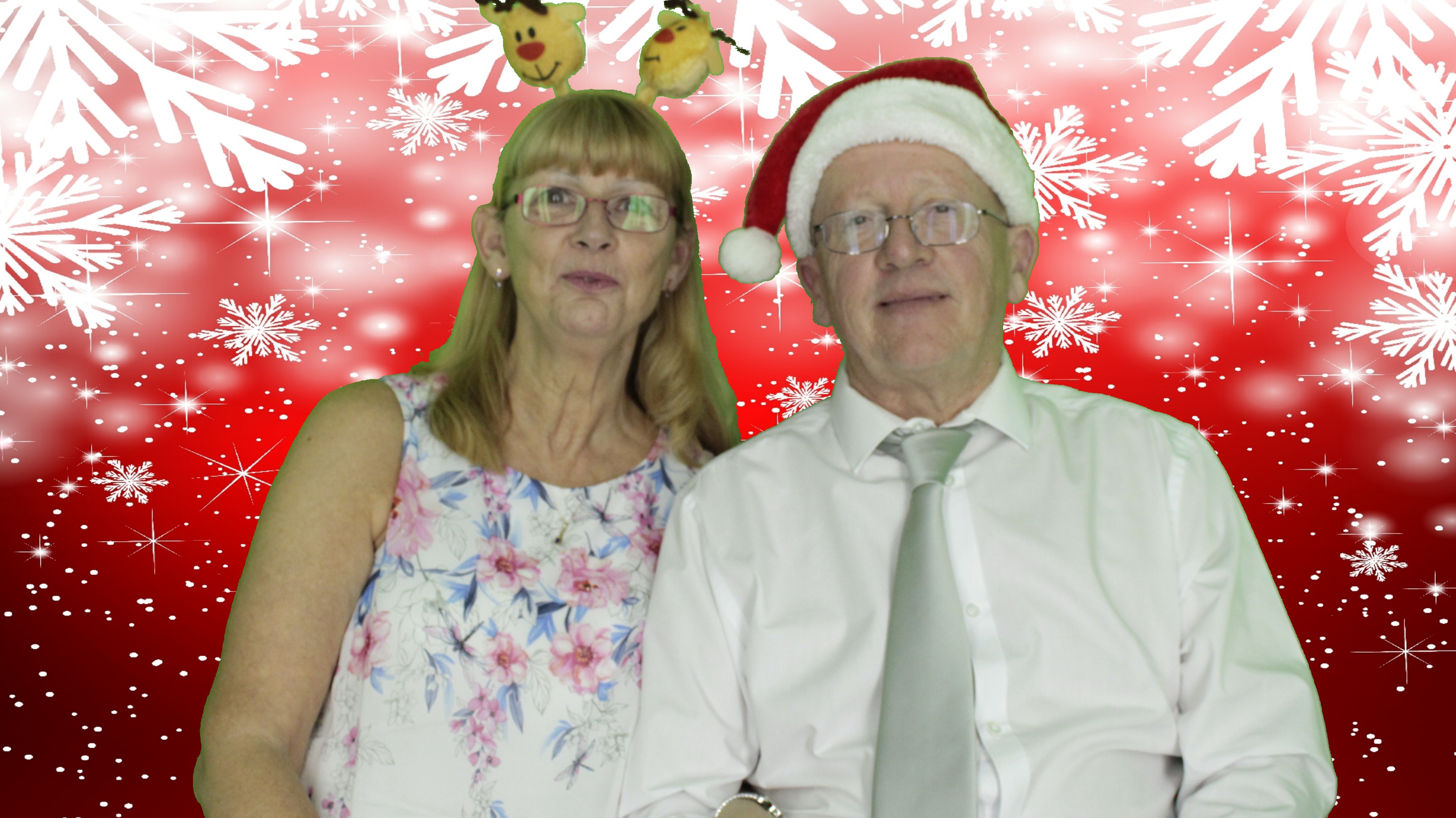 Portsmouth Water Christmas Party | View more photos from the event at gallery.myphotoboothexperience.co.uk/u/MyPhotoBoothExperienceLtd/Portsmouth-Water-Christmas-Party